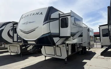 2021 Keystone Montana 3120RL fifth wheel on the lot, exterior